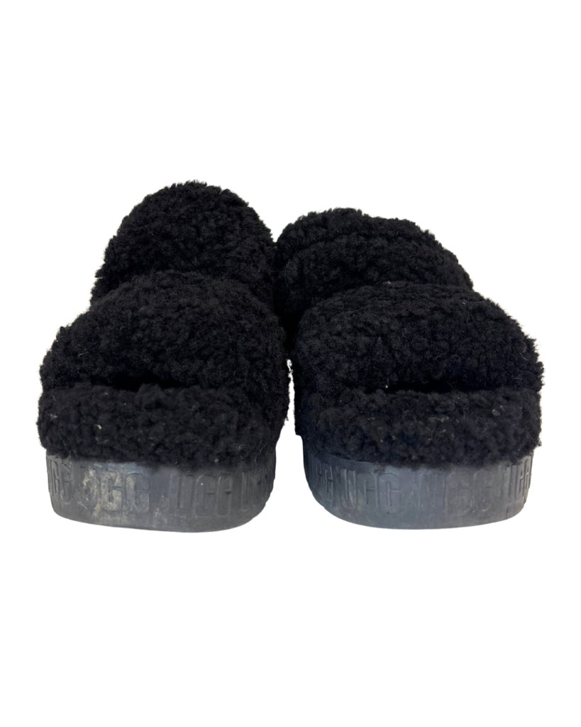 UGG Size 8 Black Shoes