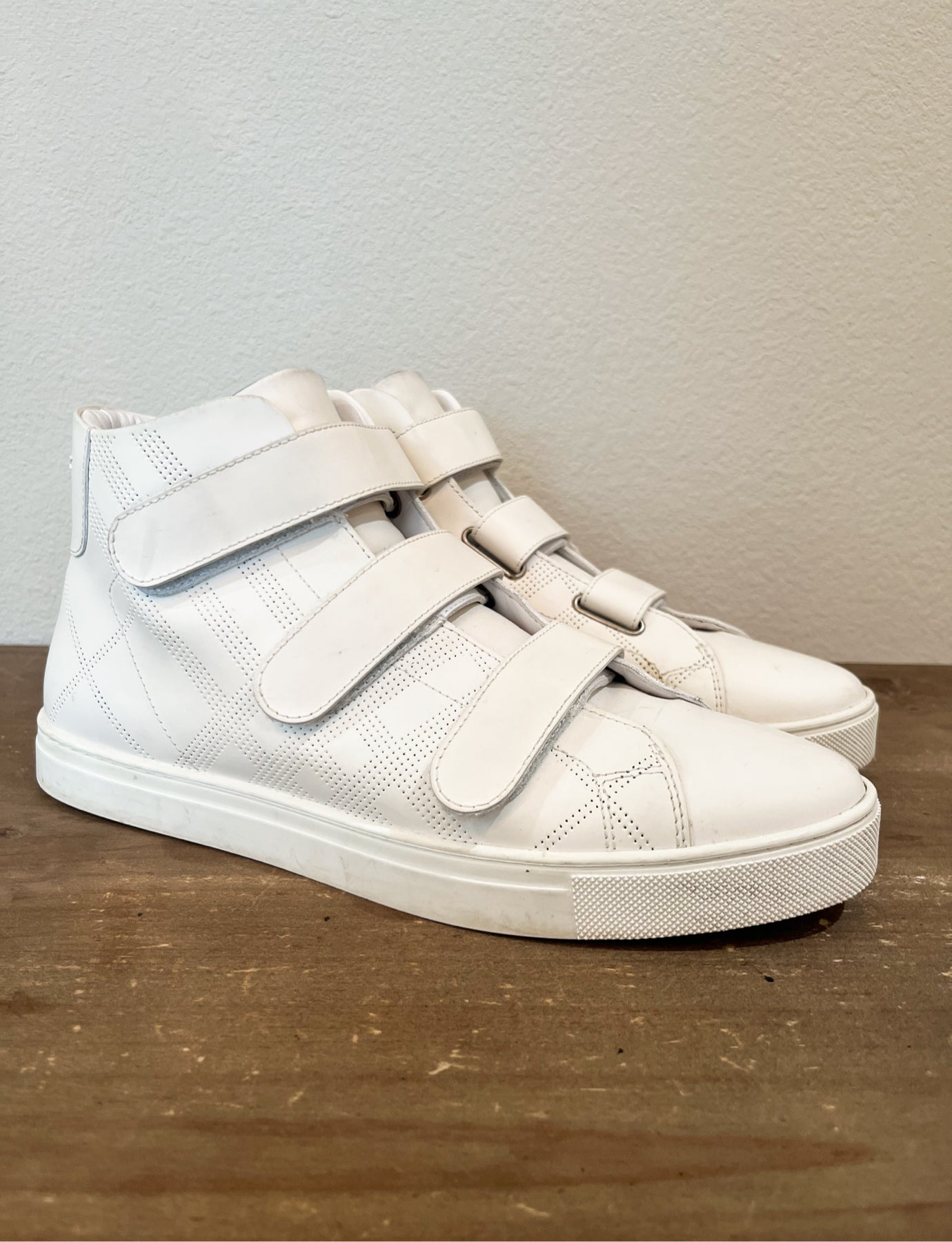 Burberry Mens Size 42 White High Tops