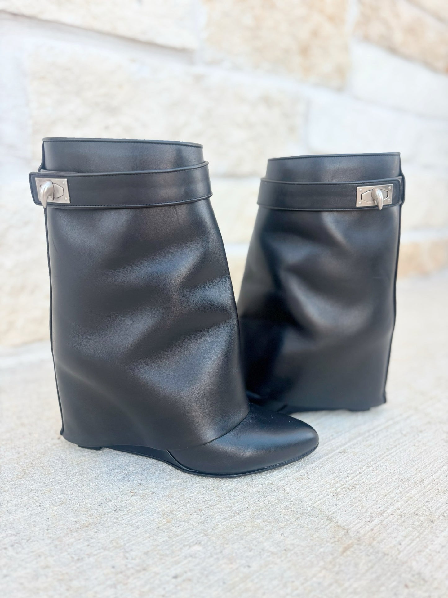 Givenchy Size 38.5 (US 8.5) Boots