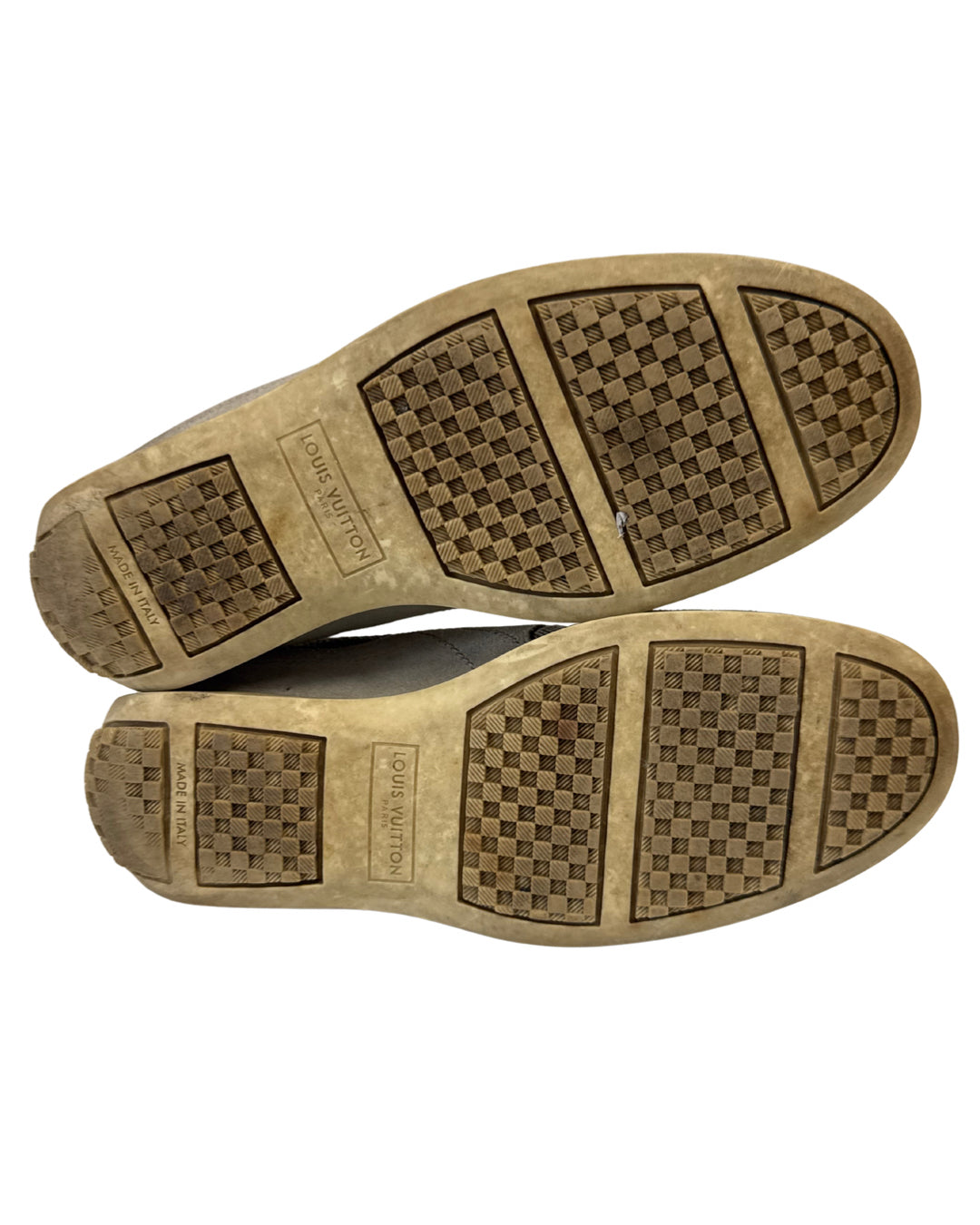 Louis Vuitton Size 7 Damier Sneakers