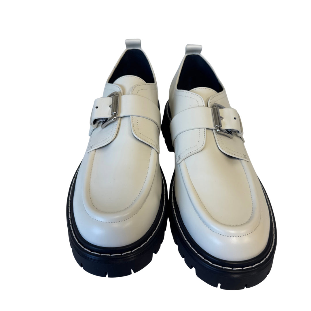 Marc Fisher Size 11 Ivory Loafers