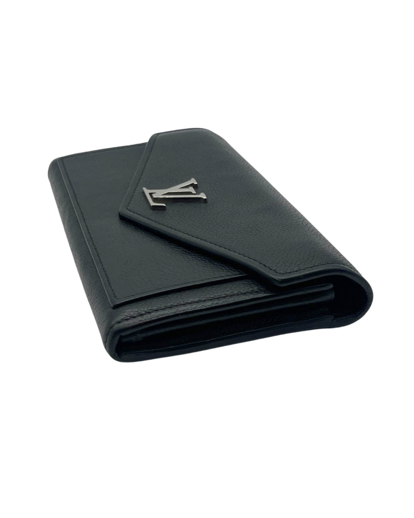 Louis Vuitton Black Lockme II