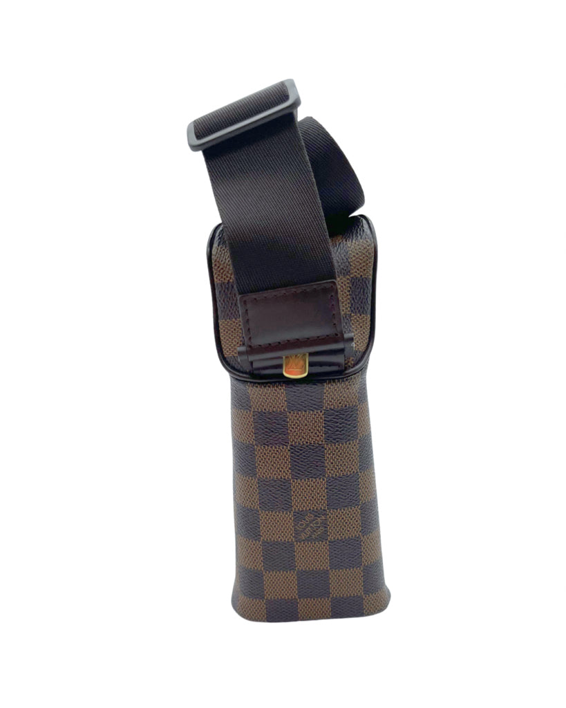 Louis Vuitton Navigilo Messenger Bag