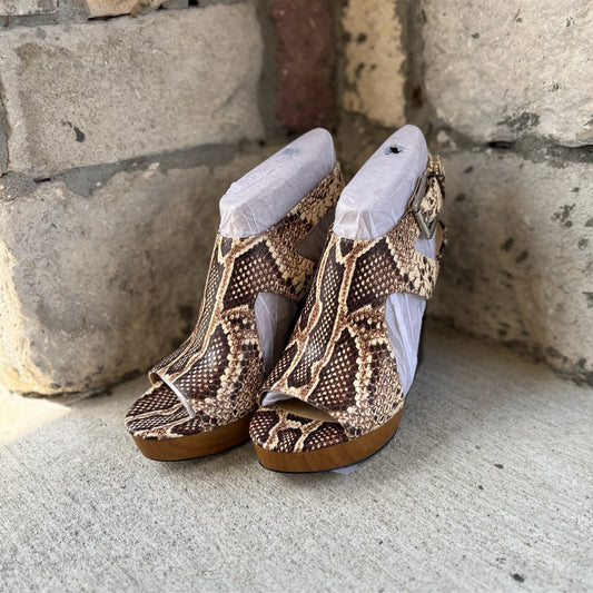 Michael Kors Size 10 Snake Print Wedges