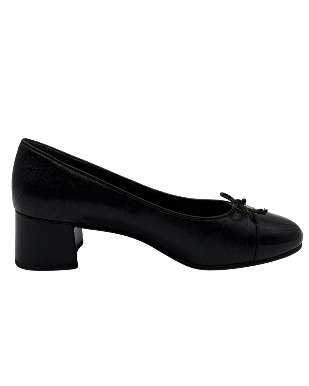 Tory Burch Size 6 Cap Toe Pump