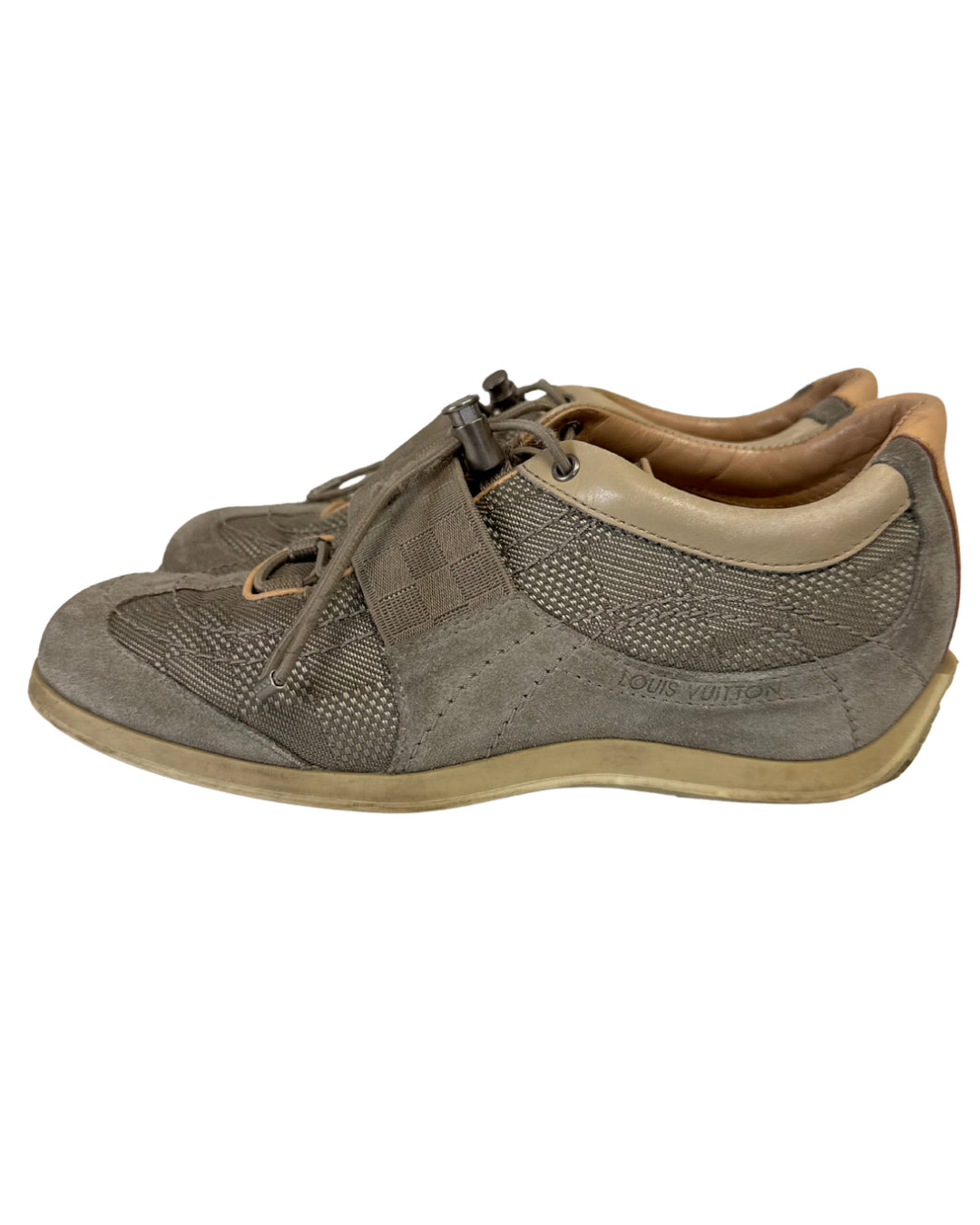 Louis Vuitton Size 7 Damier Sneakers