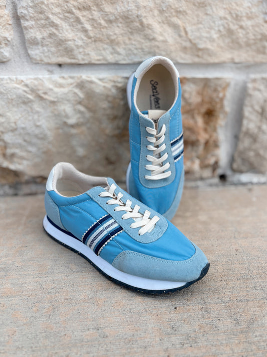 Seavess Size 11 Sneakers
