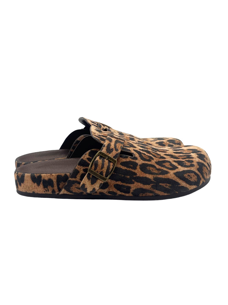 Mia Size 7 Clogs