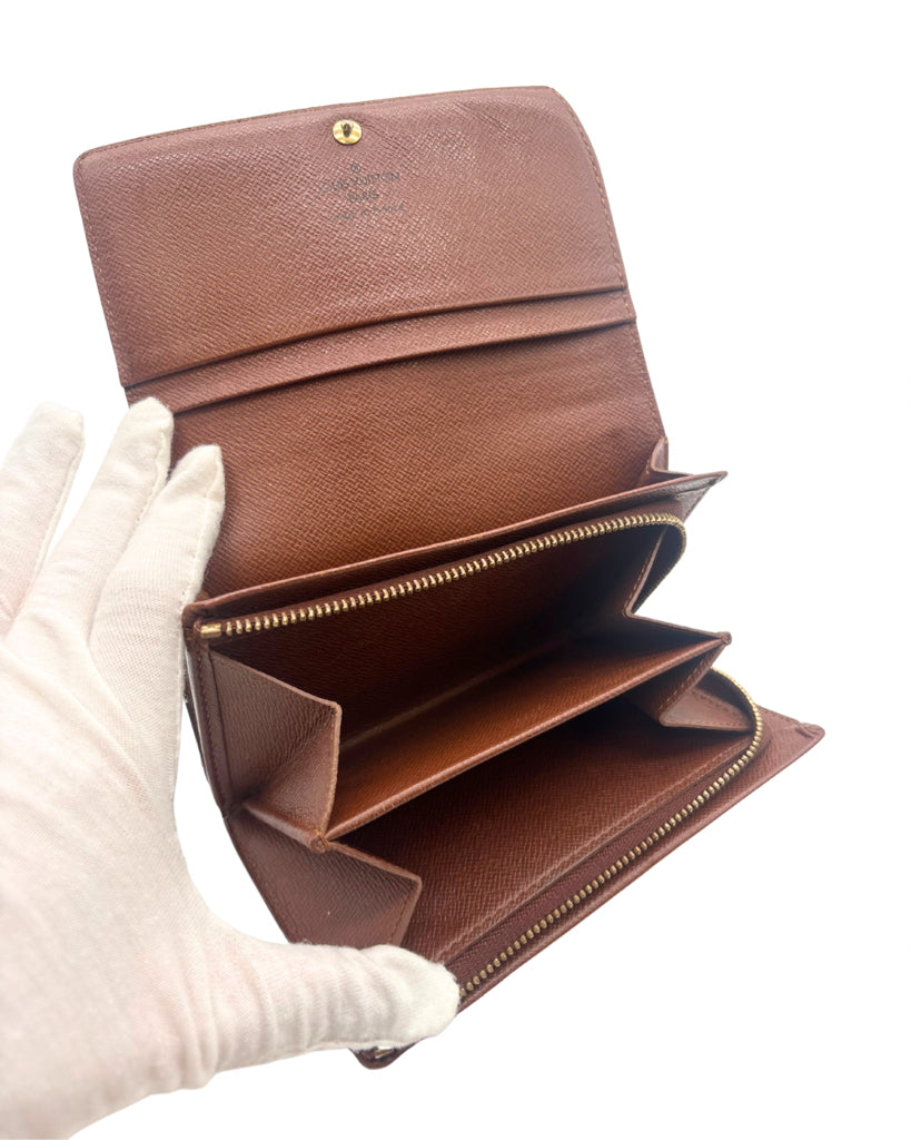 Louis Vuitton Tressor Wallet