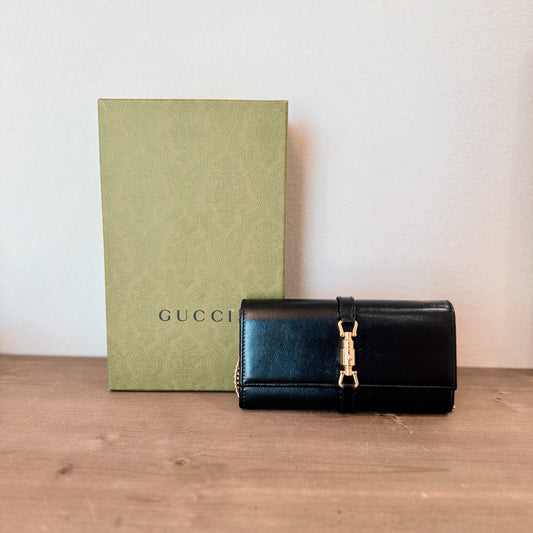 Gucci Black Wallet On Chain