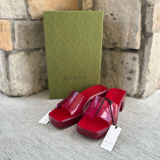 Gucci Size 37 Rubber Platoform Sandals