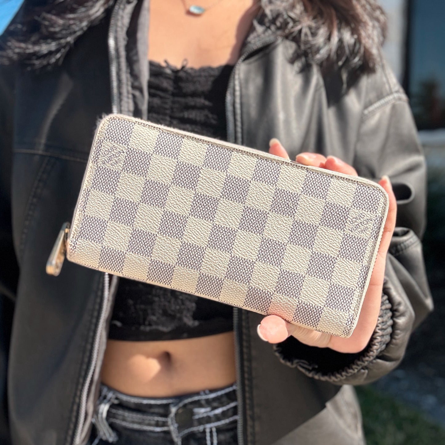 Louis Vuitton Damier Azur Long Zippy Wallet