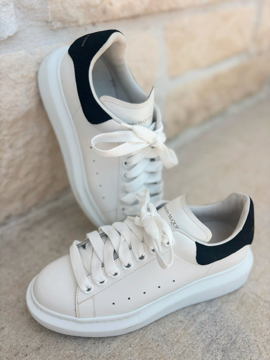Alexander Mcqueen Size 37 (US 7) Sneakers
