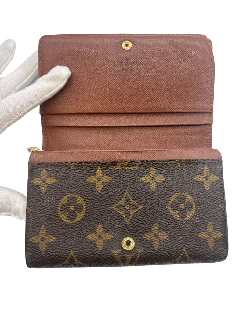 Louis Vuitton Tressor Wallet