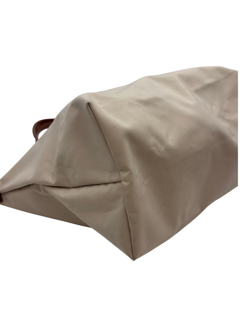 Longchamp Cream Le Pliage M Tote