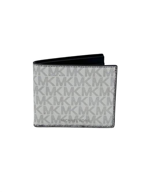 Micheal Kors White Wallet