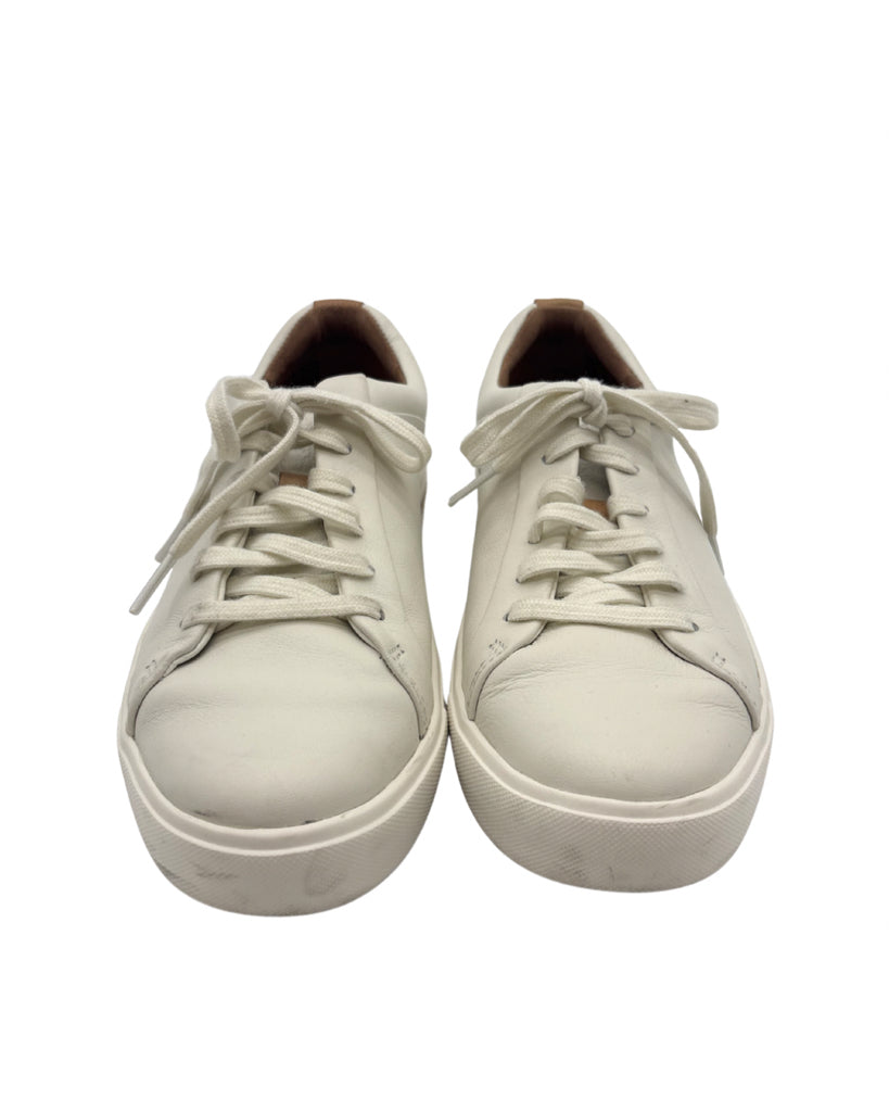 Clarks Size 6.5 Sneakers