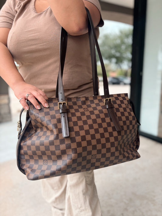 Louis Vuitton Damier Ebene Purse