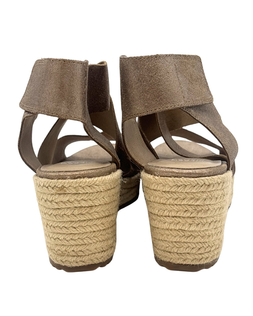 Eileen Fisher Size 7  Wedges