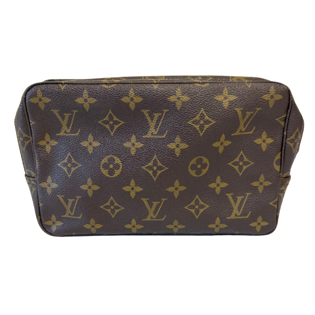 Louis Vuitton Trousse Toilette 23