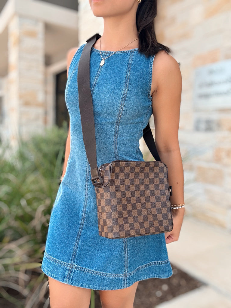 Louis Vuitton Navigilo Messenger Bag