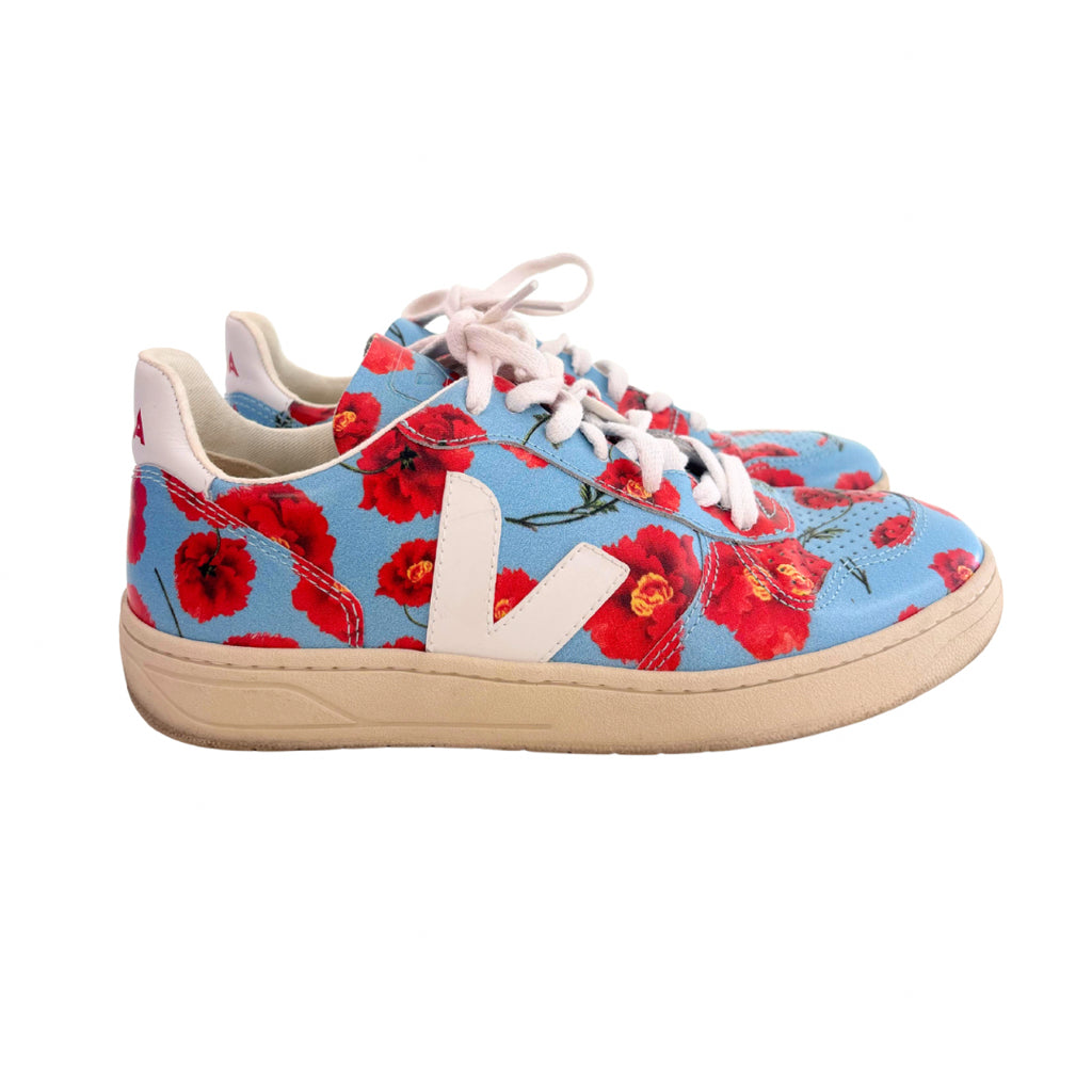 veja Size 8 Blue Shoes