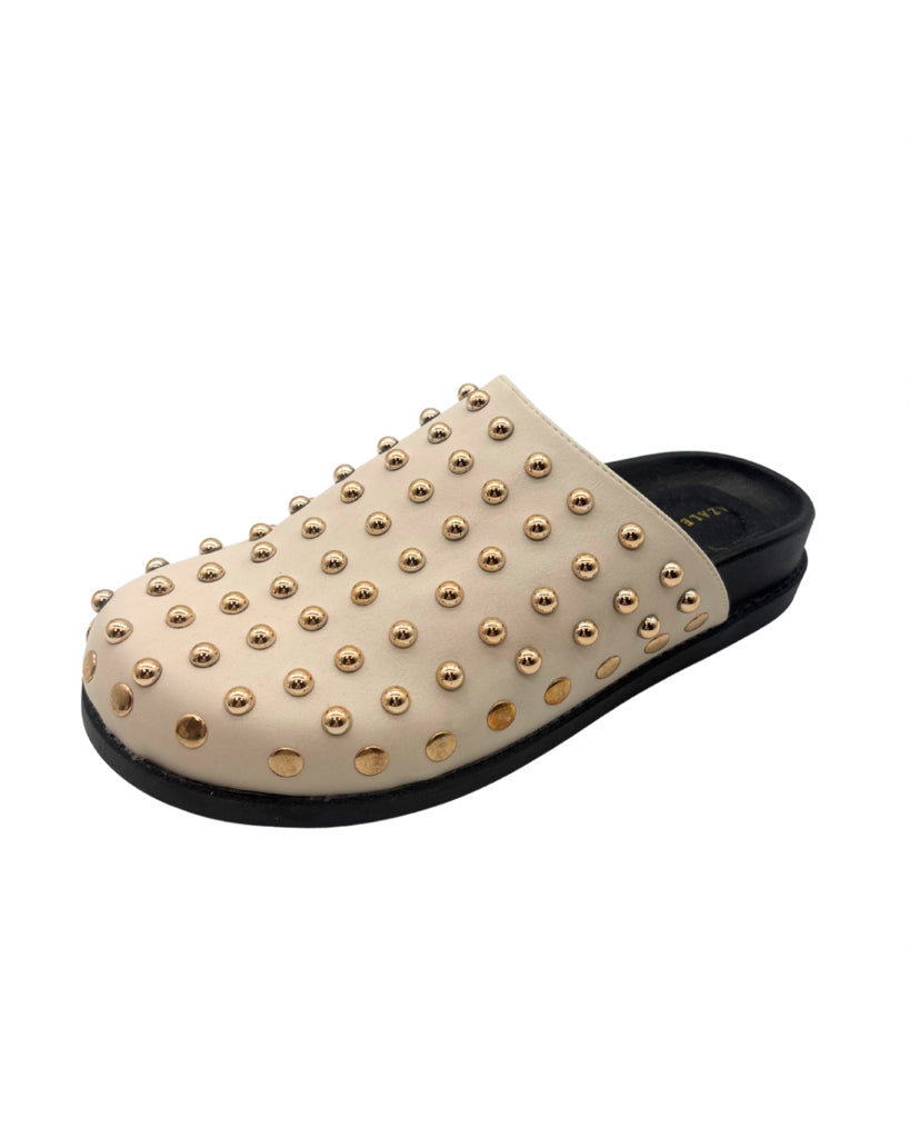 AZALEA WANG Size 7 Clogs