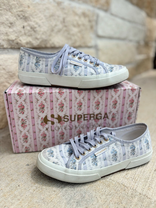 SuperGa Size 8.5 Sneakers