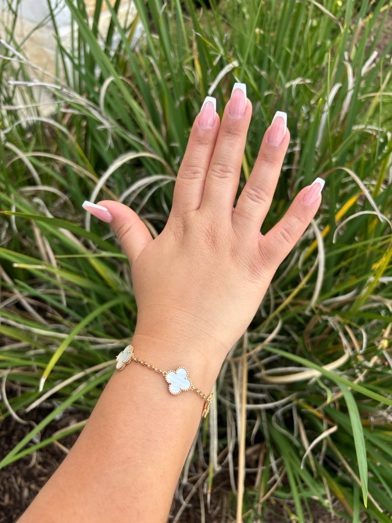 Van Cleef & Arpel Vintage Alhambra Bracelet Retails $5,350