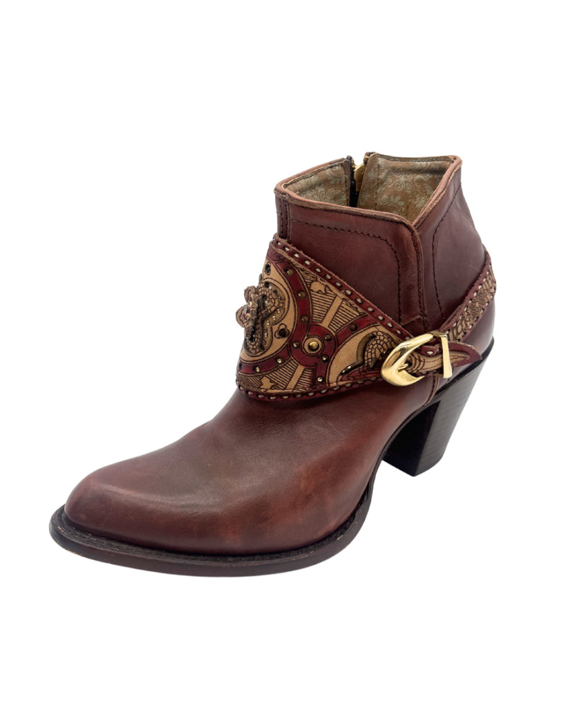 Cuadra Size 8  Boots