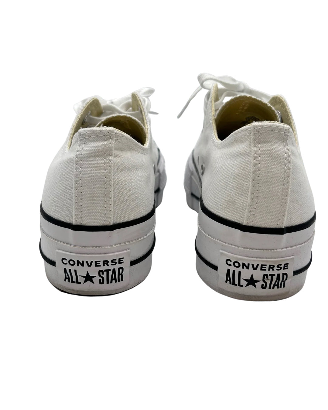 Converse Size 6 White Shoes