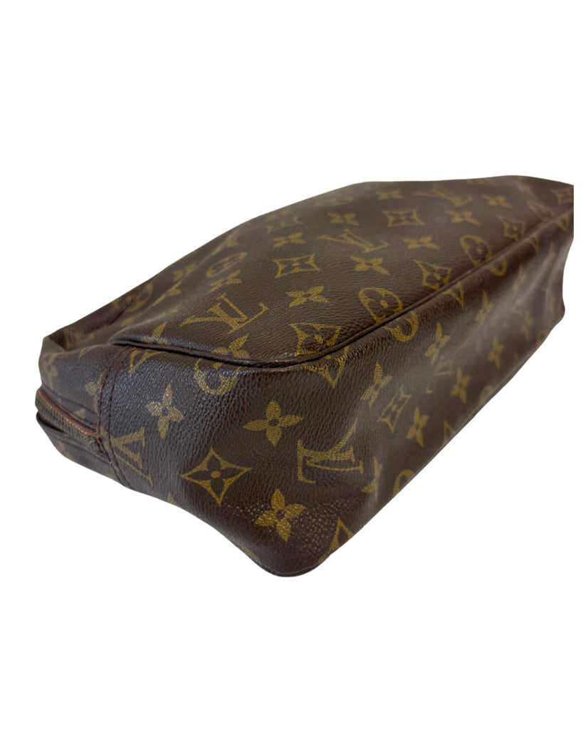 Louis Vuitton Monogram Trousse Toilette 28