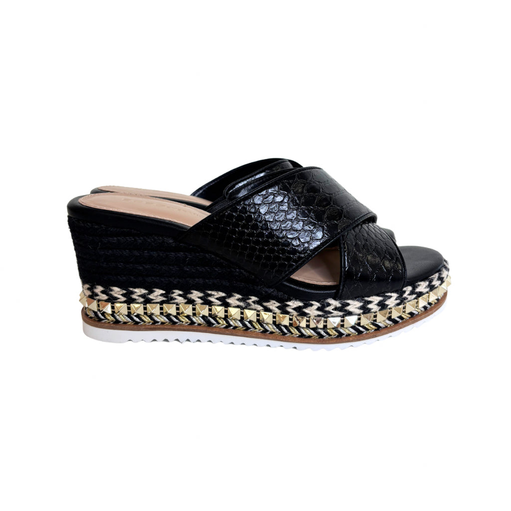 BCBG Size 7.5 Black Espadrille Wedge