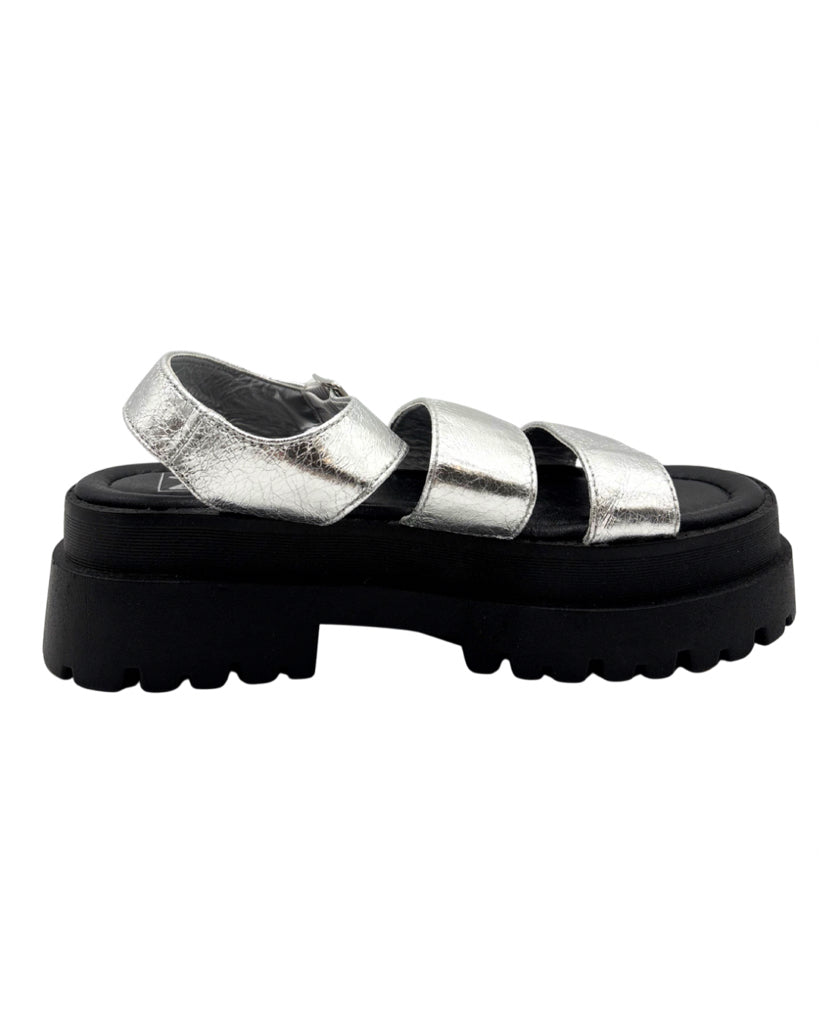 DL Size 7 Silver Sandals