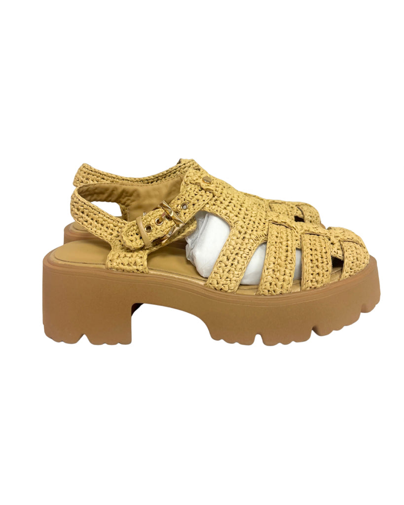 unknown Size 9 Tan Shoes