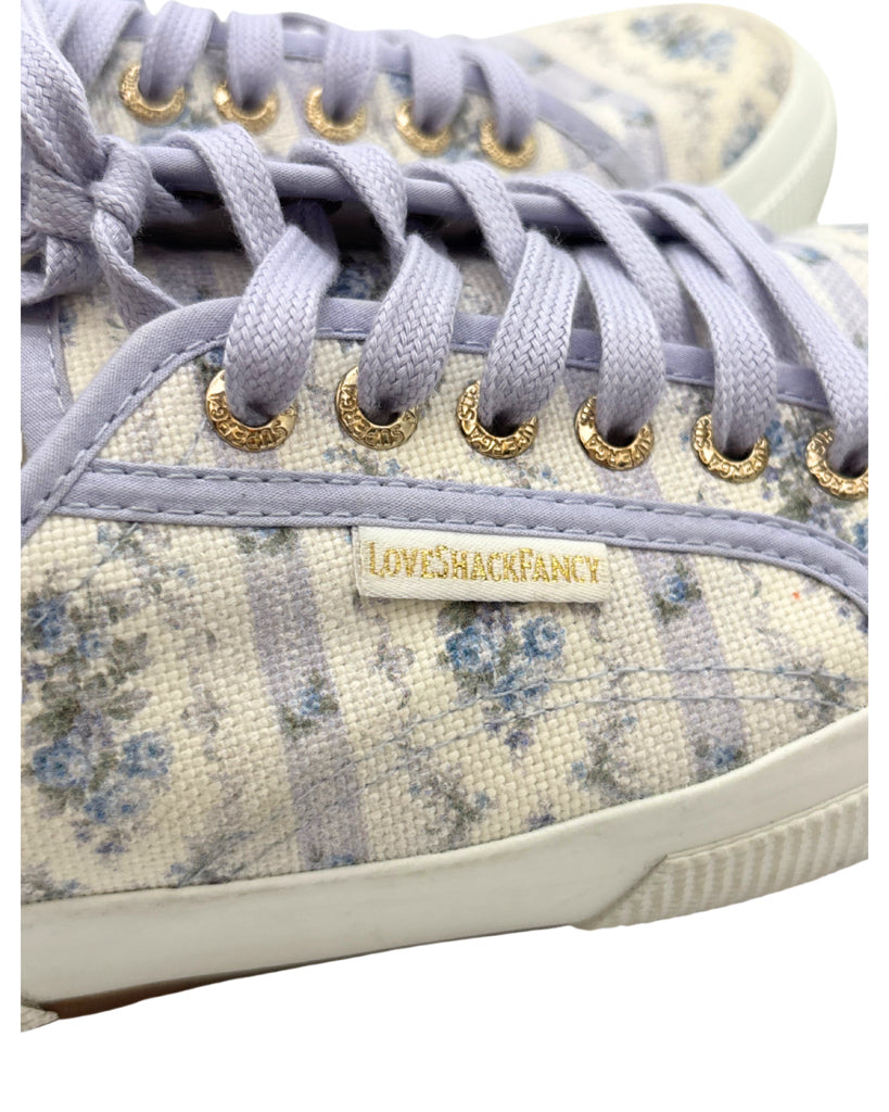 SuperGa Size 8.5 Sneakers