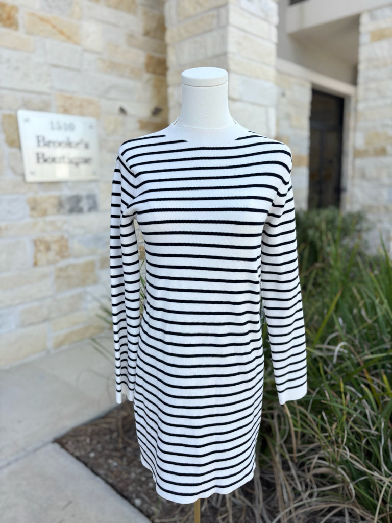 R/$98 MNG Size Small Dress