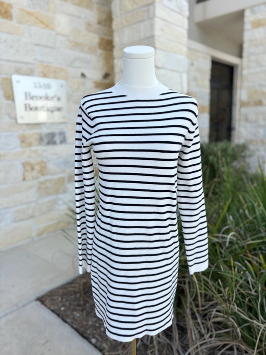 R/$98 MNG Size Small Dress