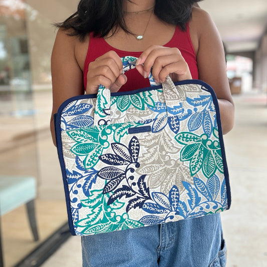 Vera Bradley Travel Pouch