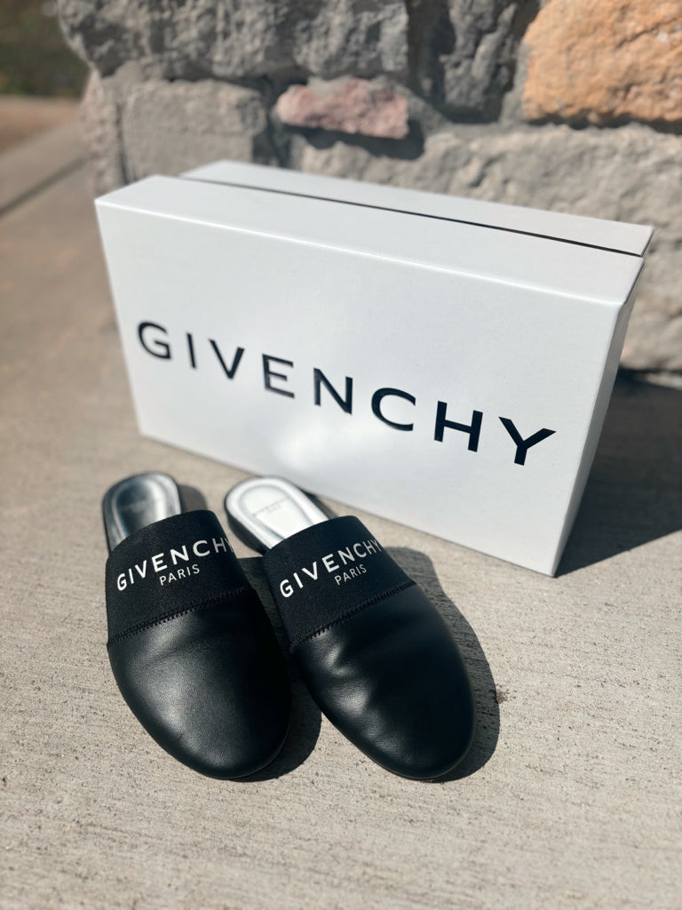 Givenchy Size 35 Black Shoes